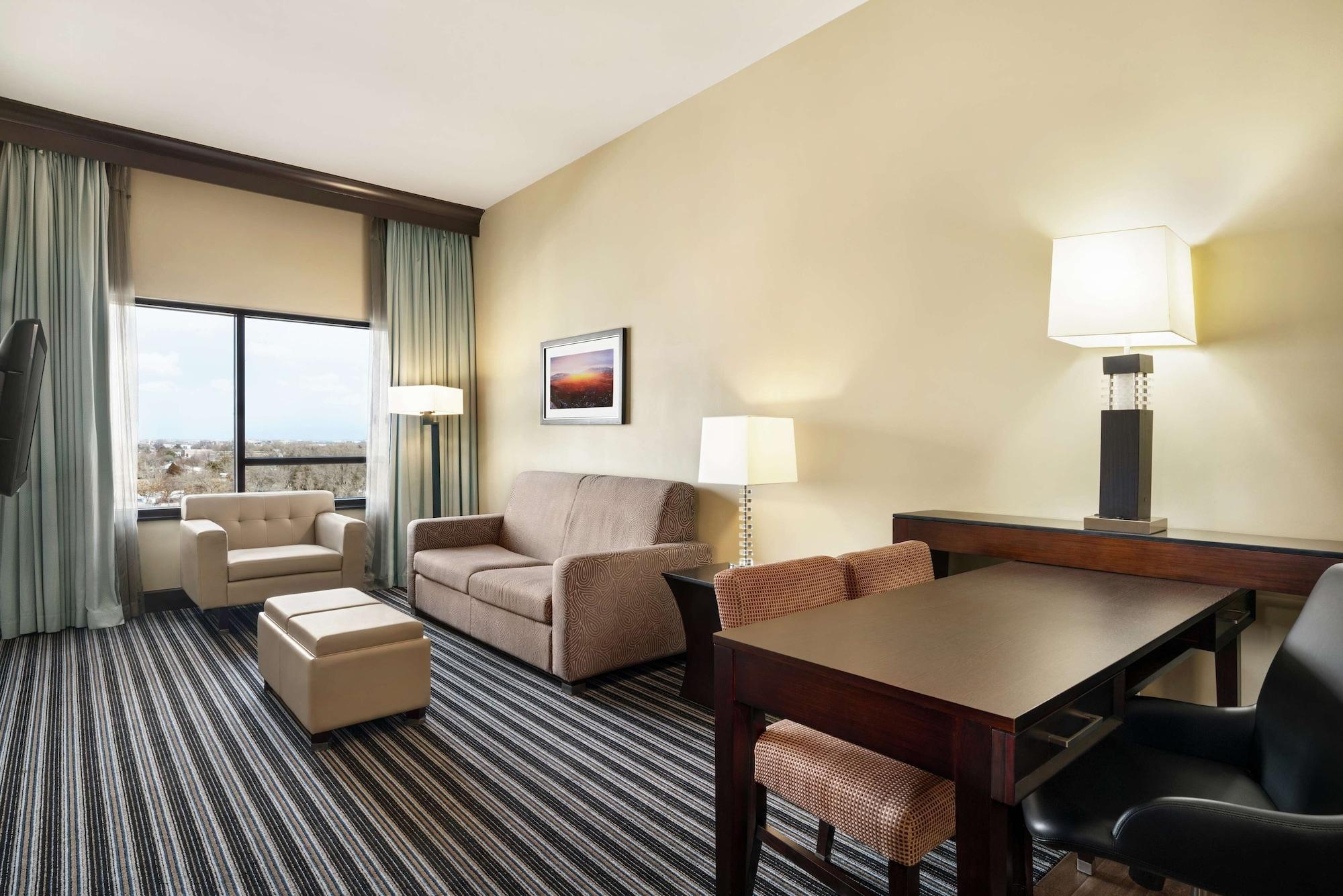 Embassy By Hilton Salt Lake West Valley City