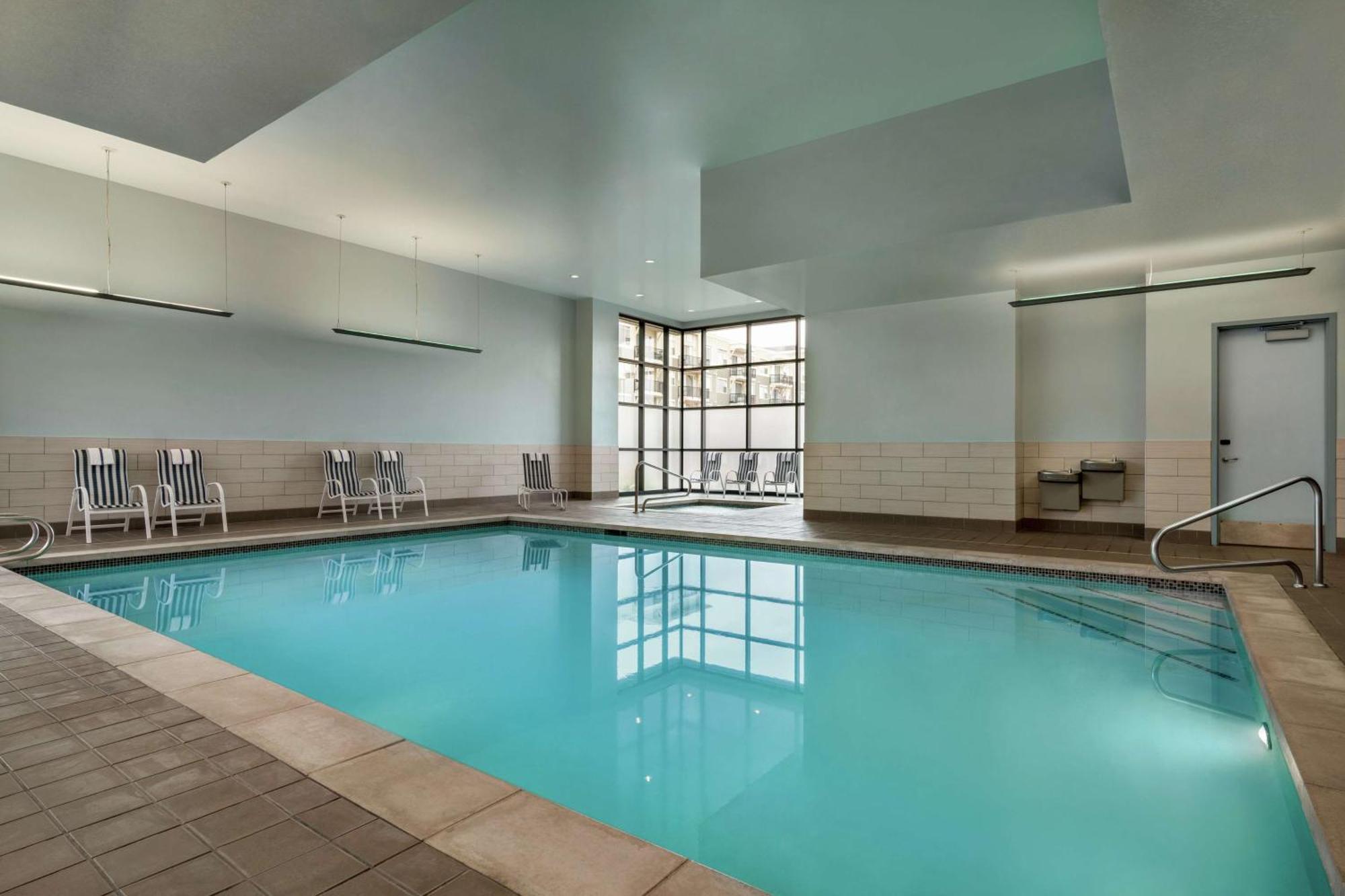 Embassy By Hilton Salt Lake 4*